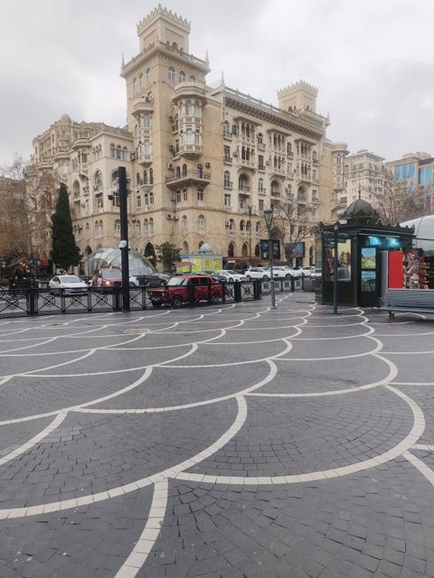 Satılır 2 otaqlı köhnə tikili 54 m² — Bakı