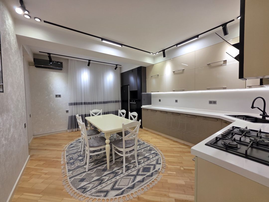 Satılır 4 otaqlı yeni tikili 158 m² — Mənzil, Bakı (12)