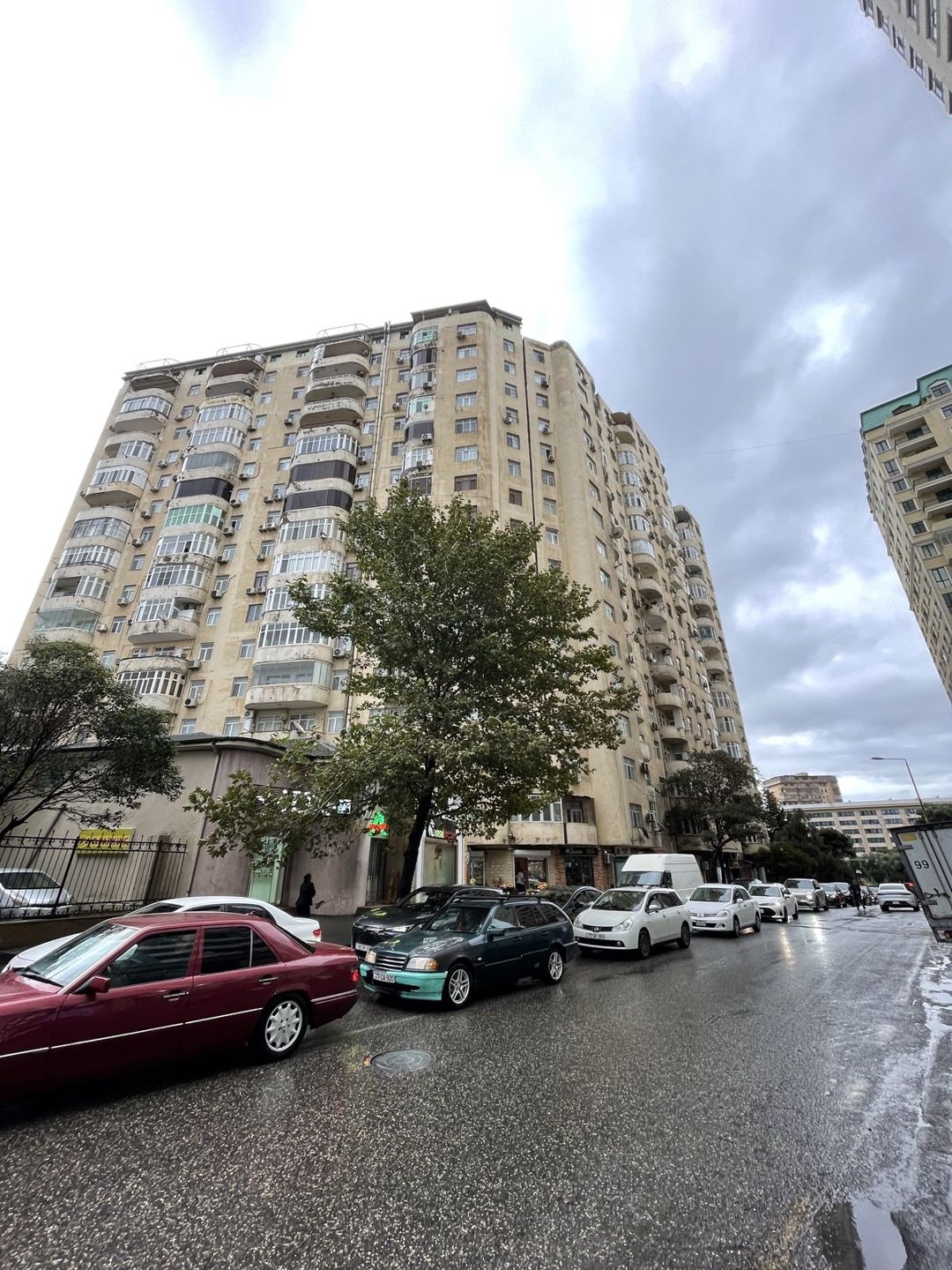 Satılır 4 otaqlı yeni tikili 170 m² — Mənzil, Bakı