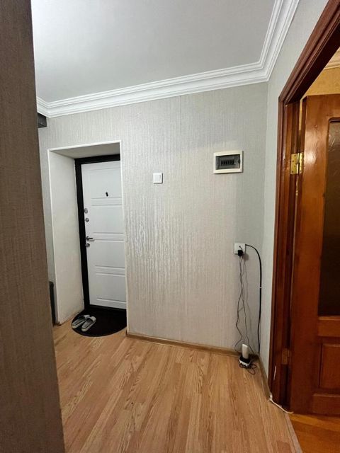 İcarəyə verilir 2 otaqlı köhnə tikili 50 m² — Bakı