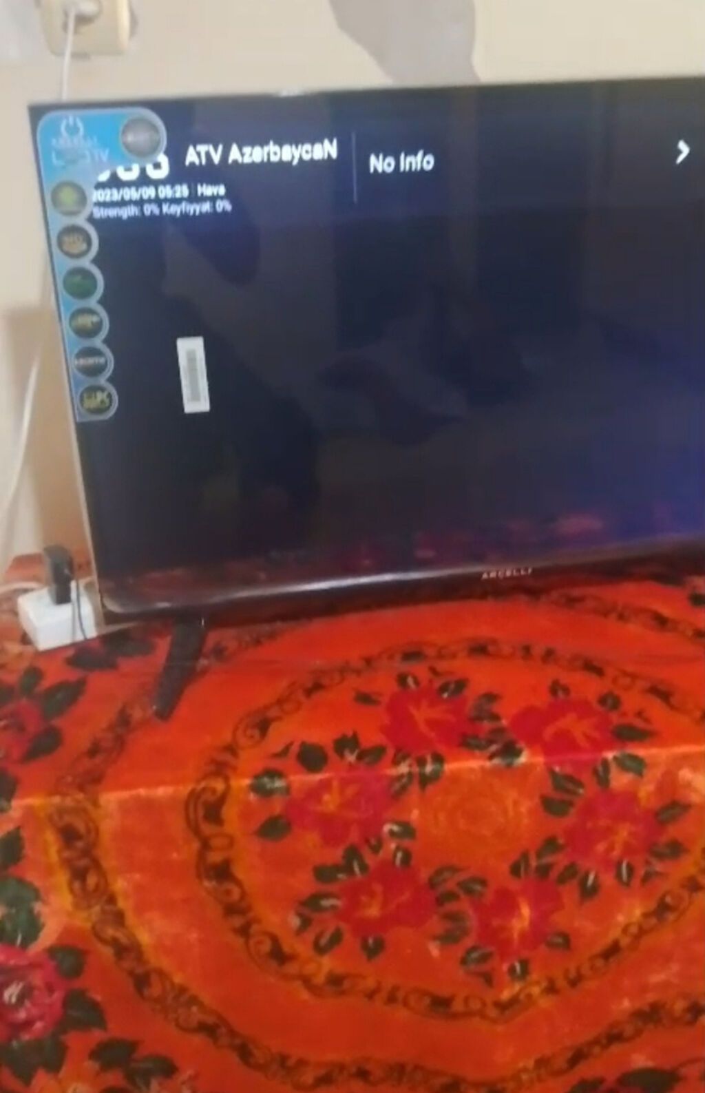 Teze veziyetde Arçelik televizor smart youtube destekleriy 82ekran — Televizorlar, Şirvan (3)