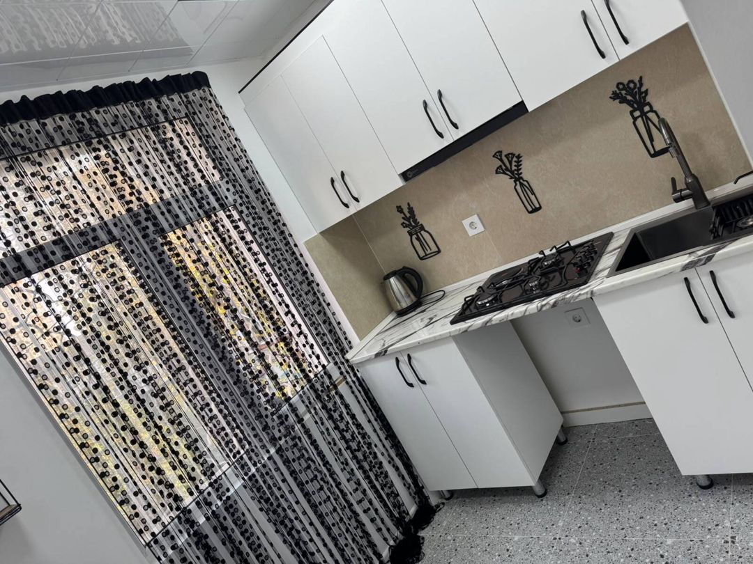 Satılır 2 otaqlı köhnə tikili 43 m² — Mənzil, Bakı (3)