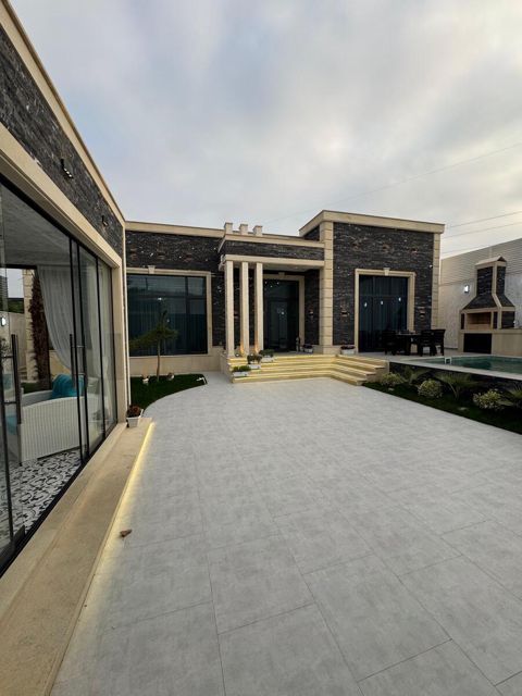Satılır 4 otaqlı həyət evi/bağ evi 180 m² — Bakı