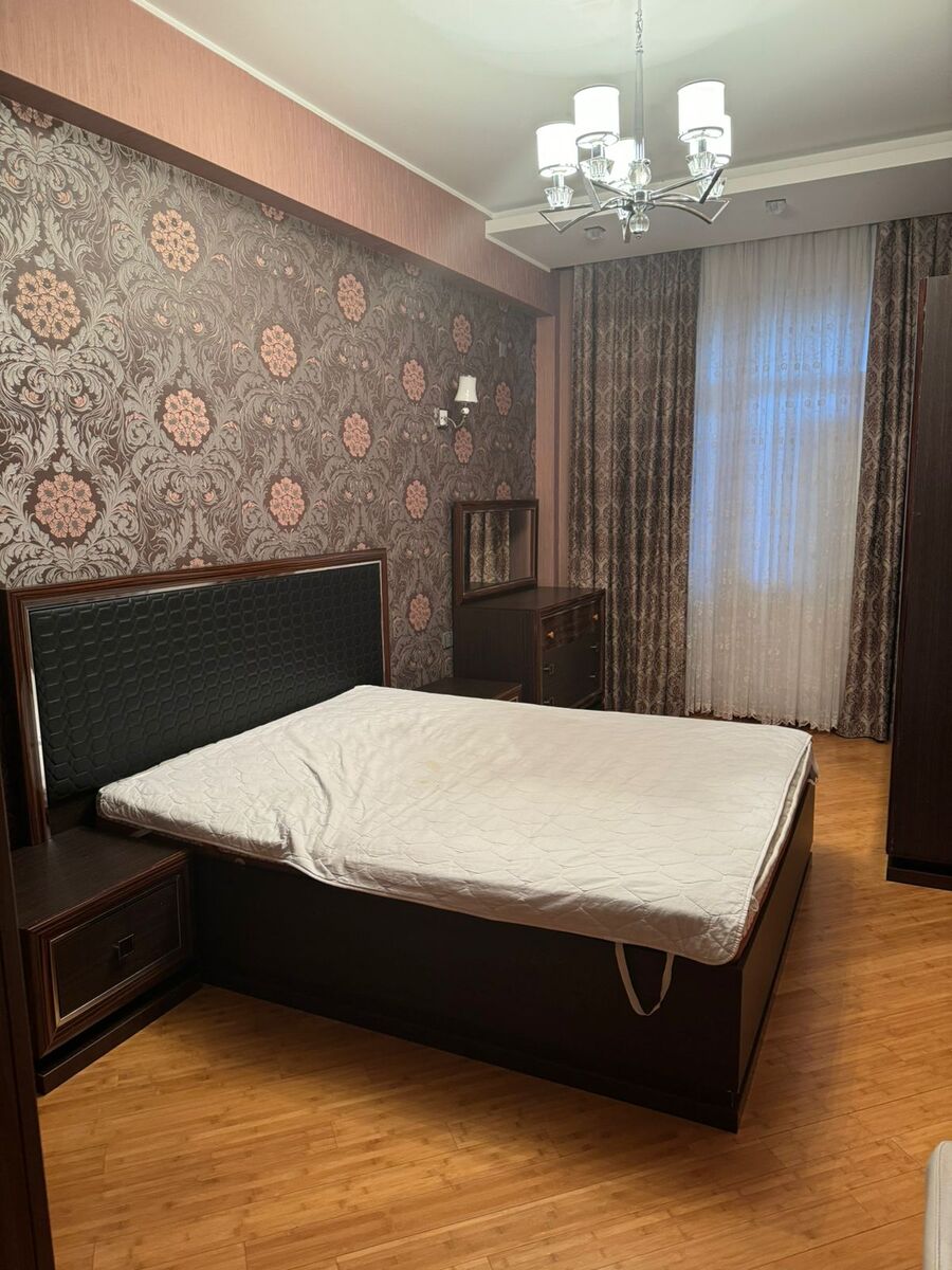 İcarəyə verilir 3 otaqlı yeni tikili 142 m² — Mənzil, Bakı (8)