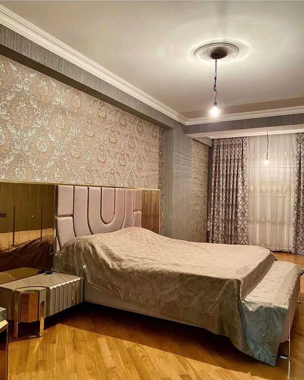 Satılır 3 otaqlı yeni tikili 132 m² — Mənzil, Bakı (2)