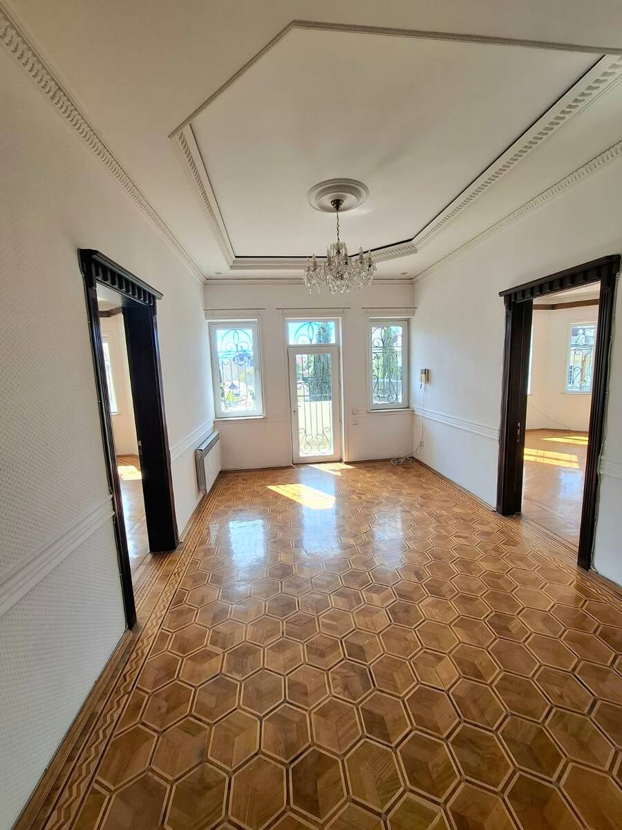 İcarəyə verilir 10 otaqlı həyət evi/bağ evi 600 m² — Ev, villa, Bakı (11)