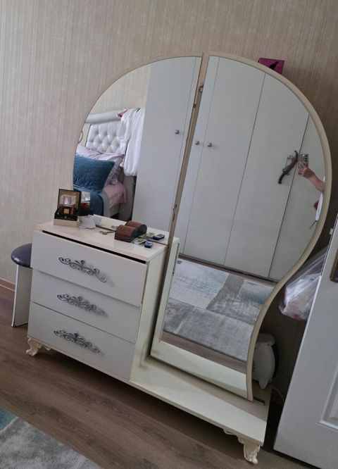 Termo.qiymet 100 man. unvan Bineqedi.g7527 gnk E — Bakı