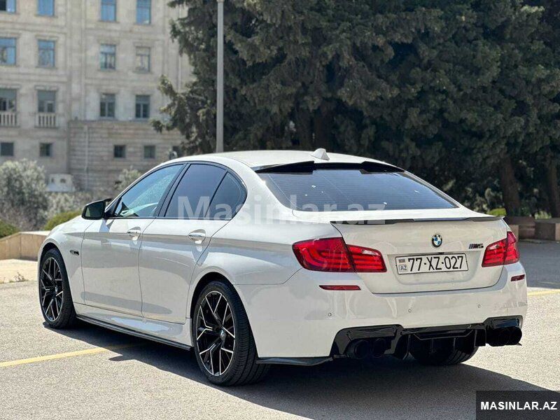 Bmw 528, 2015 il 77-XZ-027 — Minik avtomobili icarəsi, Bakı (3)