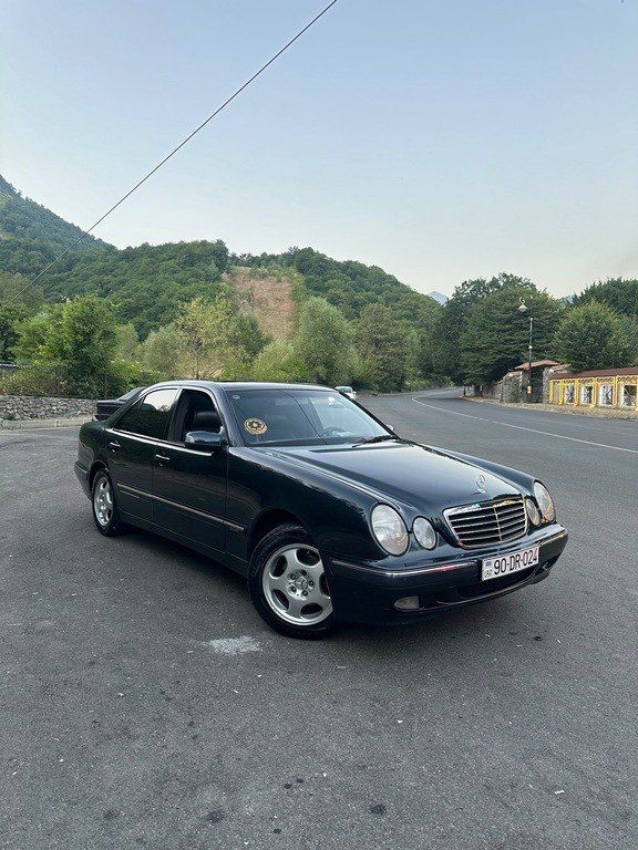 Mercedes E 240, 2.4 L, 2000 il, 468 000 km 90-DR-024 — Avtomobillər, Bakı