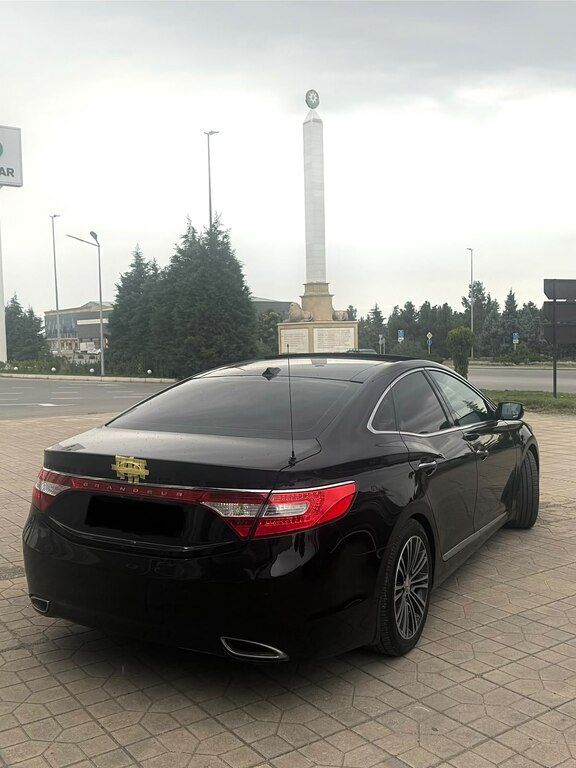 Hyundai Grandeur, 3.0 L, 2014 il, 196 000 km — Avtomobillər, Gəncə (4)