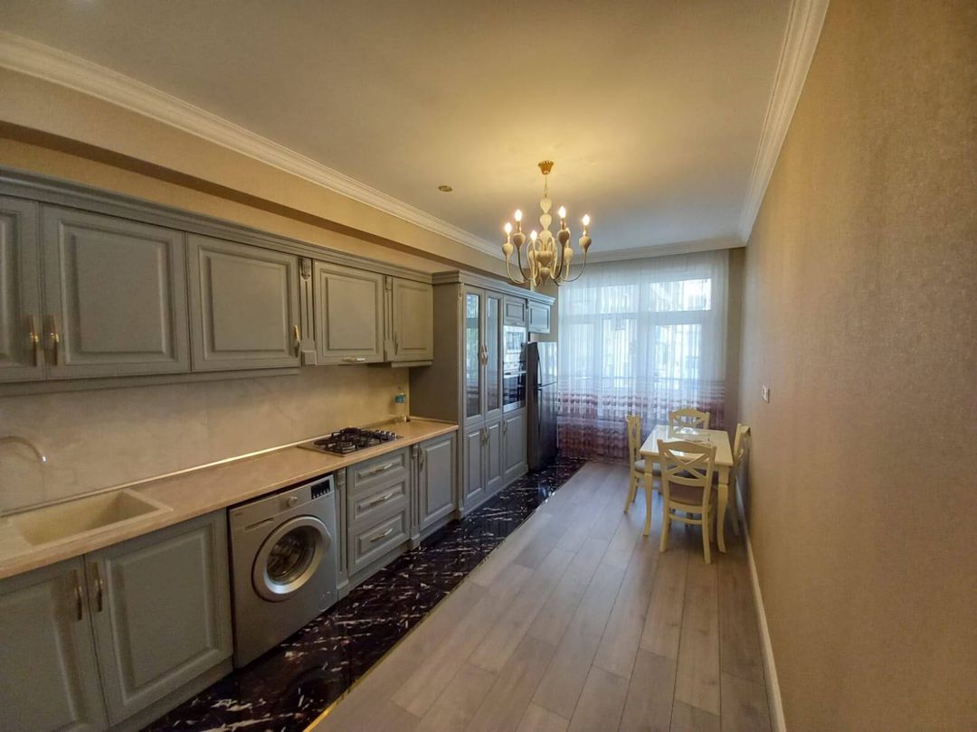 İcarəyə verilir 3 otaqlı yeni tikili 180 m² — Mənzil, Bakı (9)