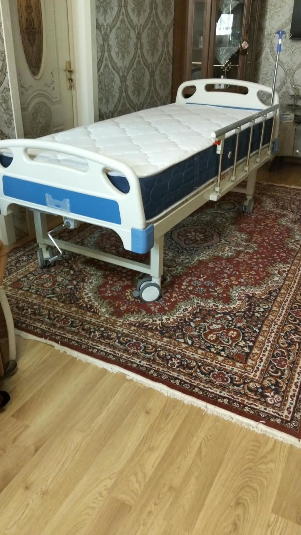 Tibb/peşəkar xəstə çarpayısı - 2 funksiyalı mexaniki idarəetmə: kürək — Mebel, Bakı
