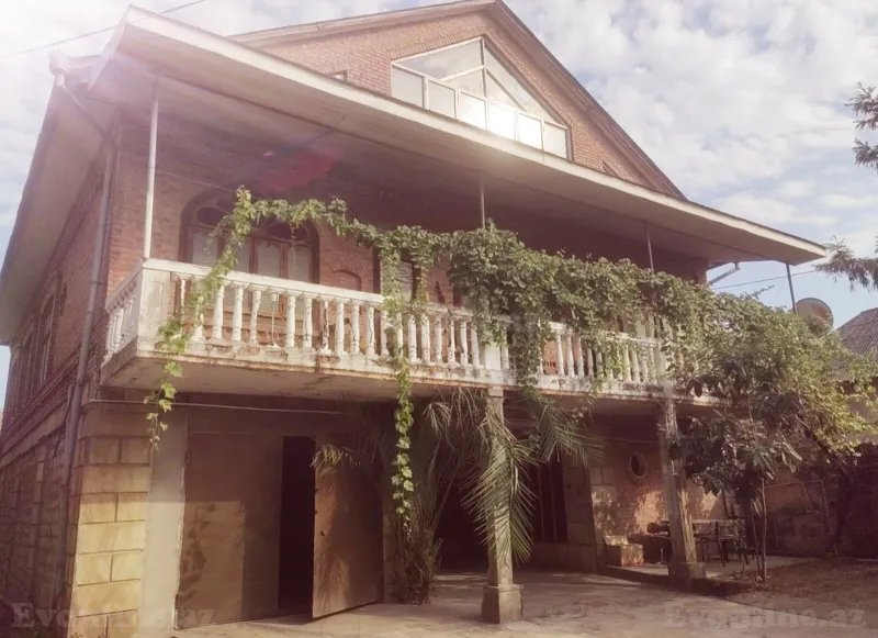 Satılır 5 otaqlı Həyət evi 660 m² Lənkəran — Lənkəran