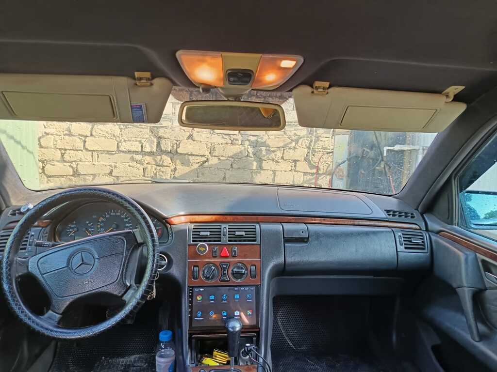Mercedes E 220, 2.2 L, 1997 il, 700 000 km 90-LN-643 — Avtomobillər, Bakı (7)