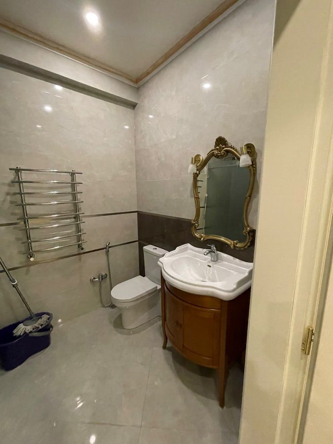 6+ otaqlı mənzil kirayə verilir, 250 m², Yasamal r. Elimler metrosuna yaxin, Bakı — Mənzil, Bakı (11)