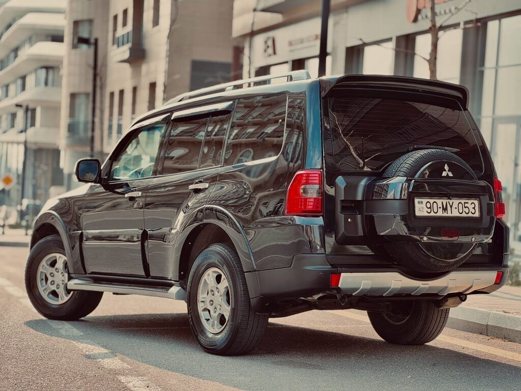 Mitsubishi Pajero: 3 l 2007 il 237800 km Ofrouder/SUV 90-MY-053 — Avtomobillər, Gəncə (9)