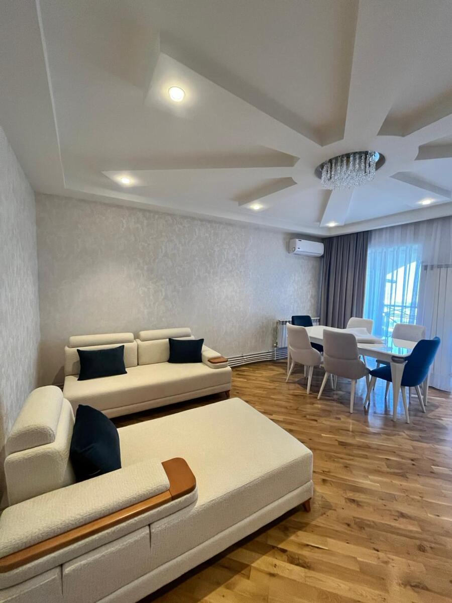 İcarəyə verilir 2 otaqlı köhnə tikili 80 m² — Mənzil, Bakı (3)