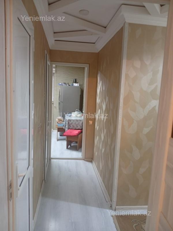 Satılır 3 otaqlı Bina evi menzil (Köhnə tikili), 70 m², 6-cı mikrorayon — Mənzil, Sumqayıt (2)