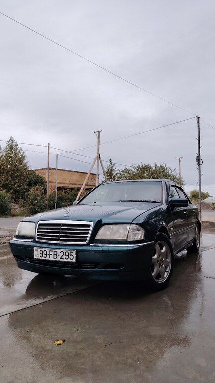 Mercedes C 230, 2.3 L, 1998 il, 502 922 km — Salyan