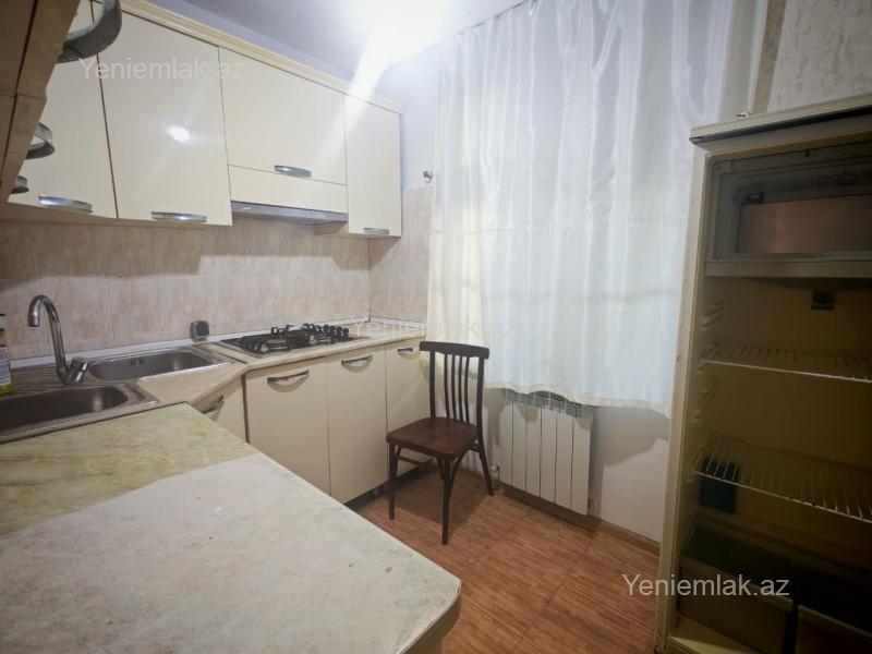 Satılır 3 otaqlı Bina evi menzil (Köhnə tikili), 65 m², Yasamal rayonu — Mənzil, Bakı (11)