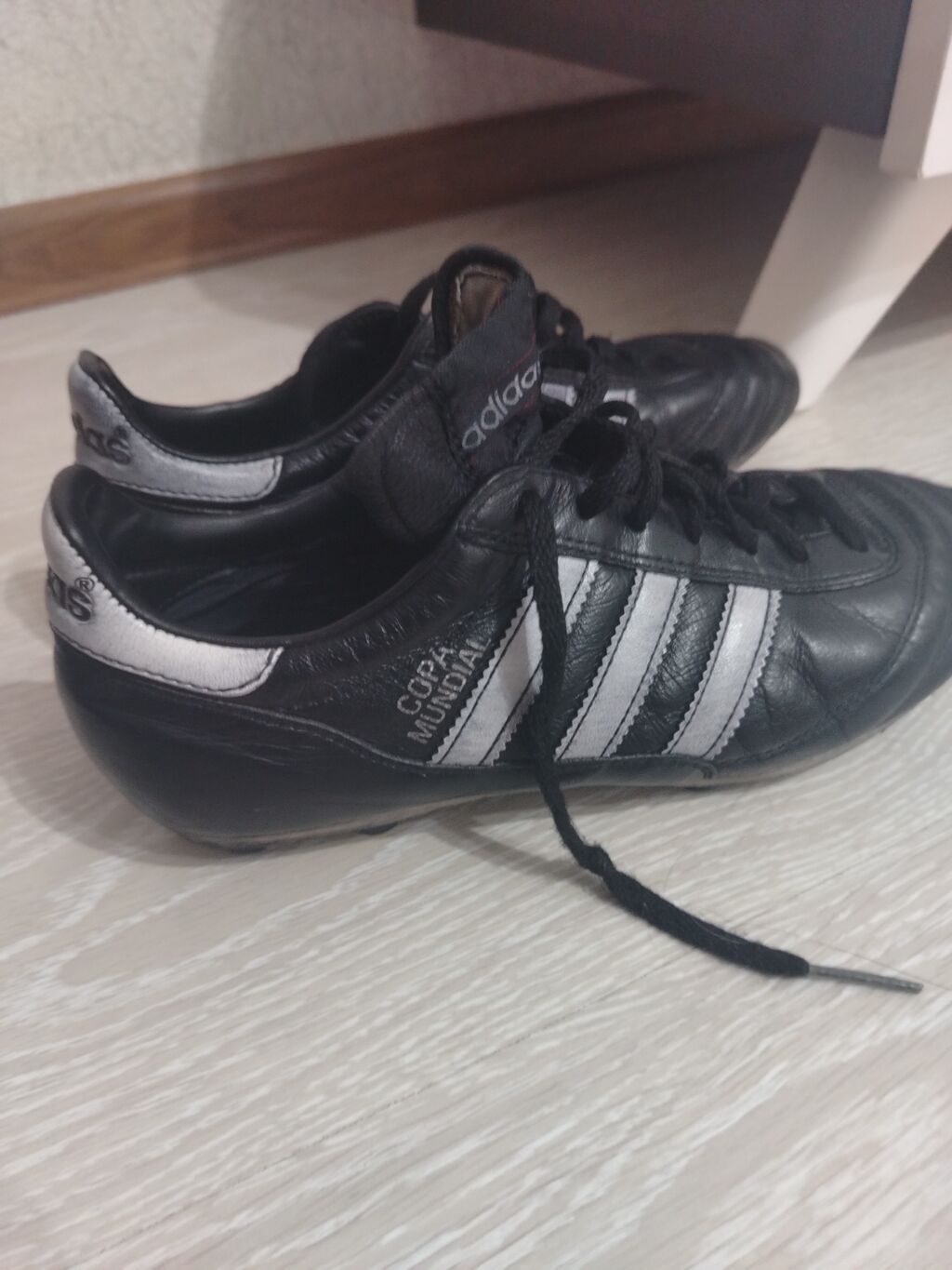 Butslar Adidas, Ölçü: 40, İşlənmiş — Top oyunları, Saray (3)