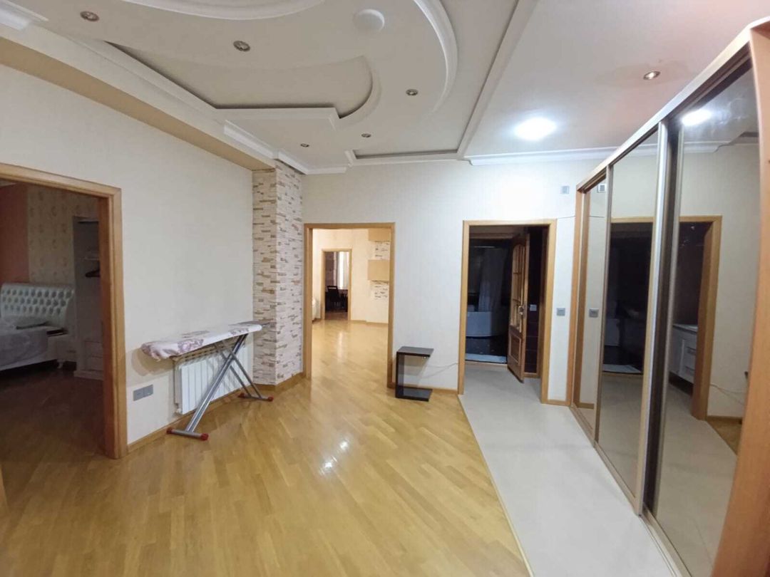 İcarəyə verilir 3 otaqlı yeni tikili 160 m² — Mənzil, Bakı (6)