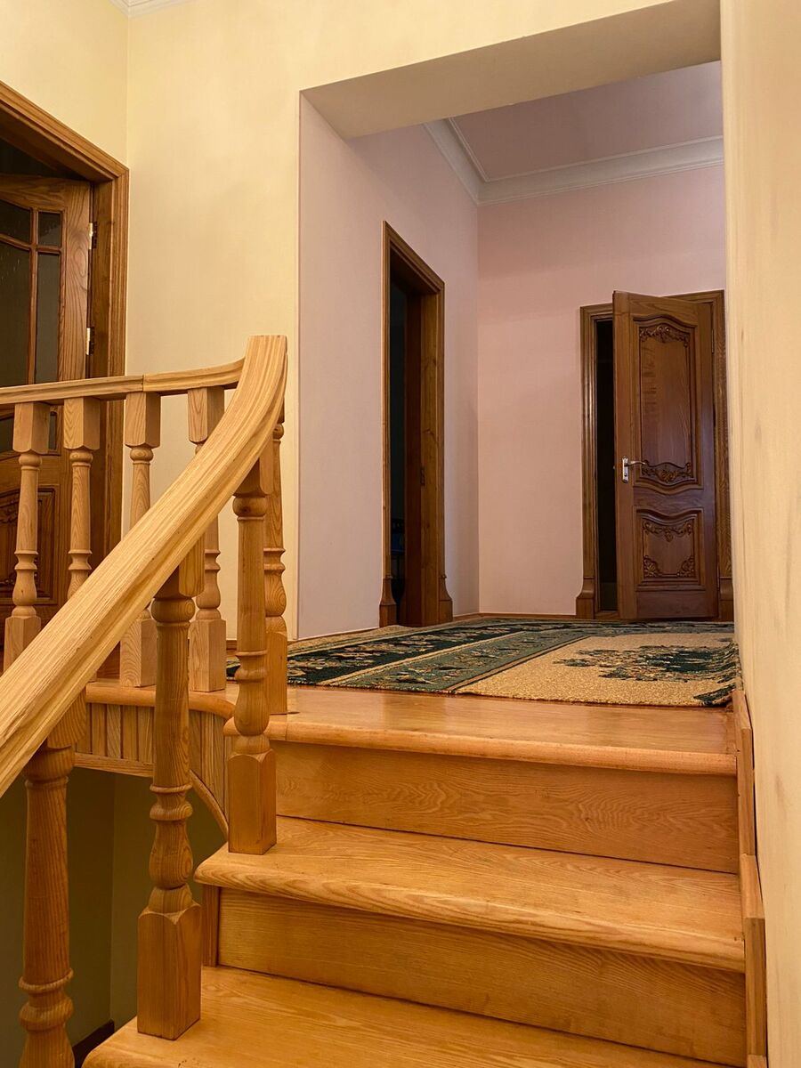 Satılır 7 otaqlı həyət evi/bağ evi 400 m² — Ev, villa, Bakı (12)