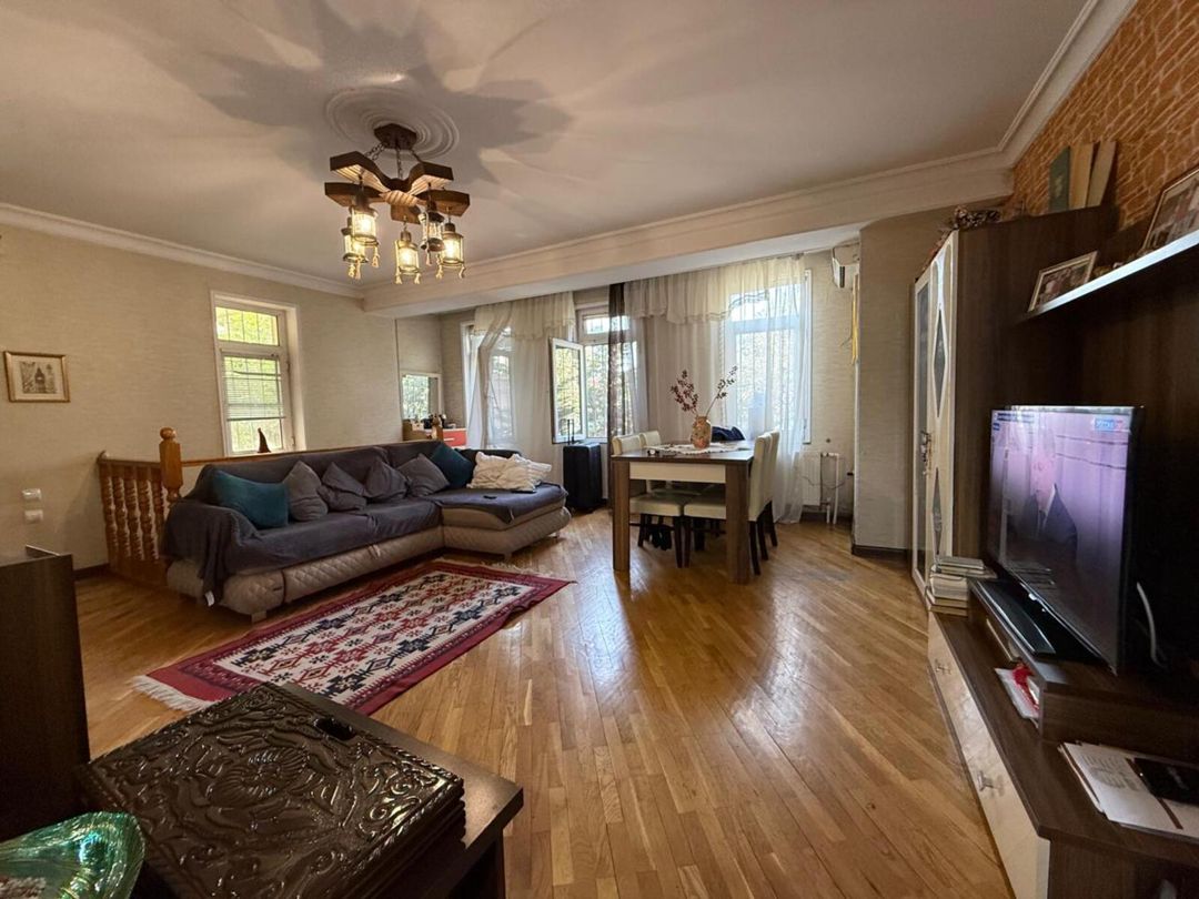 Satılır 3 otaqlı köhnə tikili 120 m² — Mənzil, Bakı (3)
