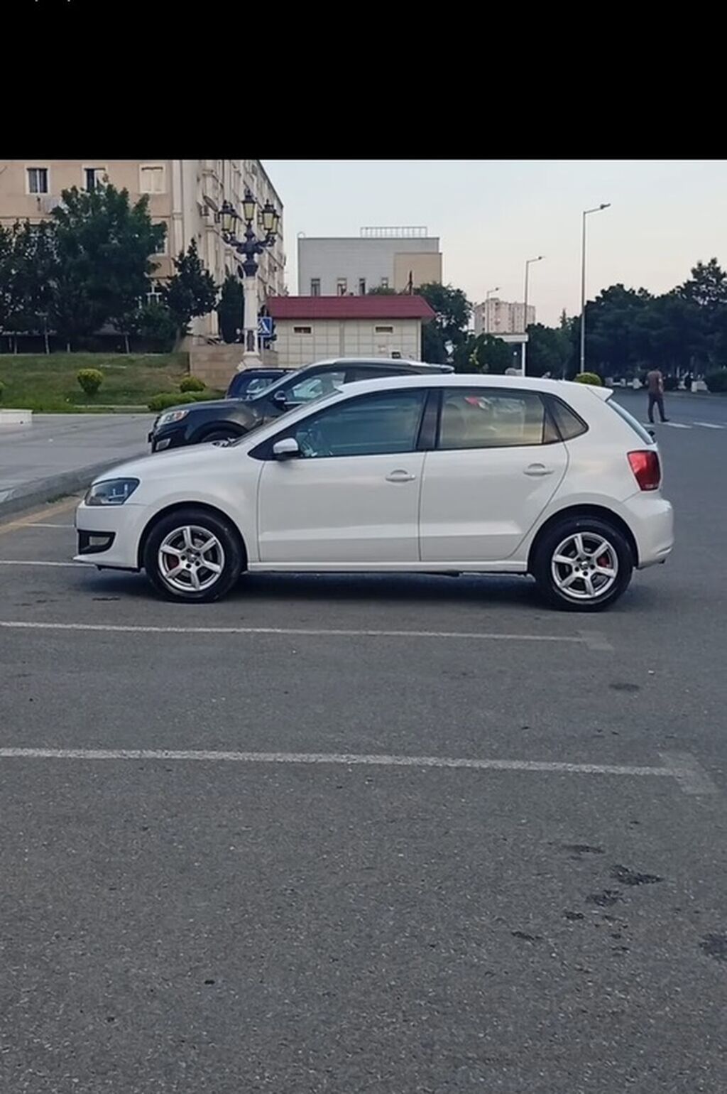 Volkswagen Polo, ağ rəng, 5 qapılı hetçbek. Mühərrik və ötürmə — Avtomobillər, Digah (4)