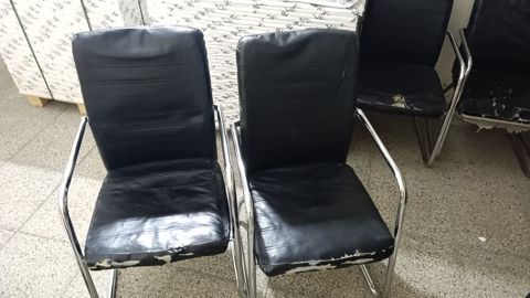 Məhsul: Ofis tipli stullar dəsti - Model: qoltuqlu, metal karkaslı — Digah