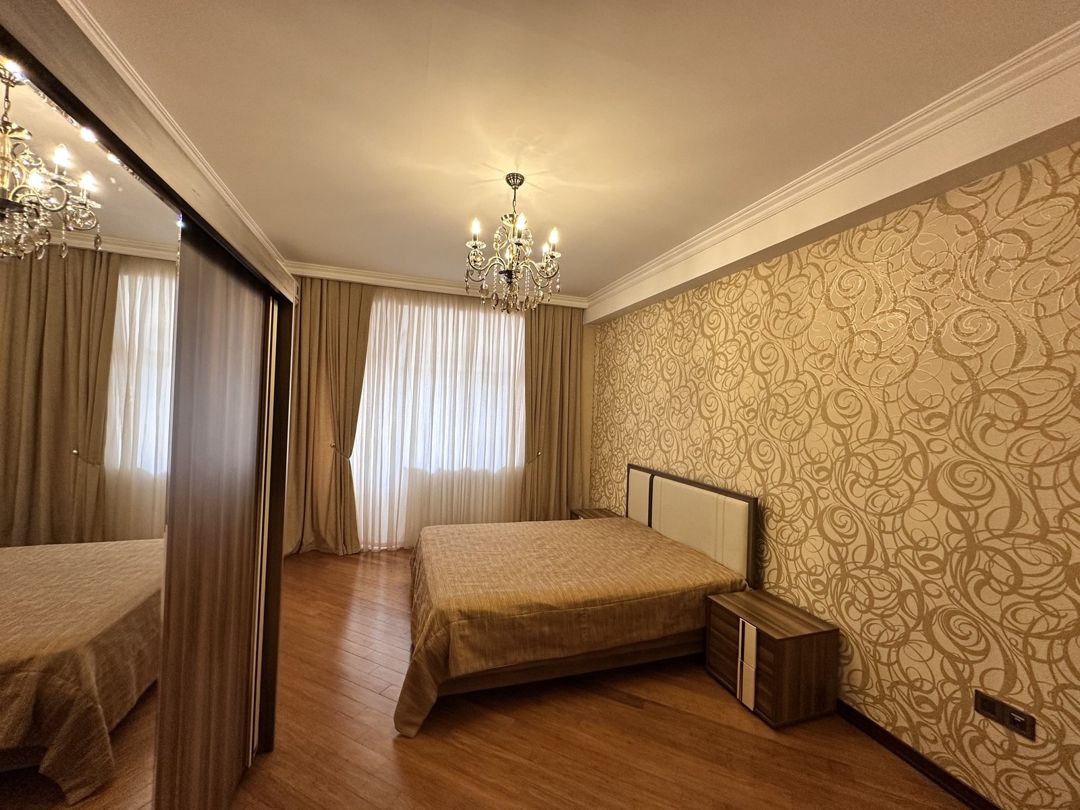 İcarəyə verilir 4 otaqlı yeni tikili 160 m² — Mənzil, Bakı (12)