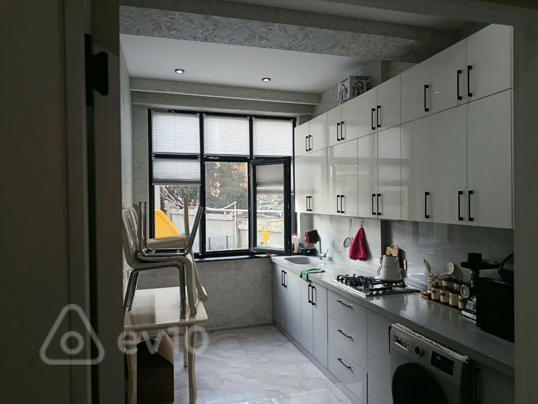 2 otaqlı mənzil, 77 m², Şamaxinka 20 yanvar 1mikrarayon — Mənzil, Bakı (10)