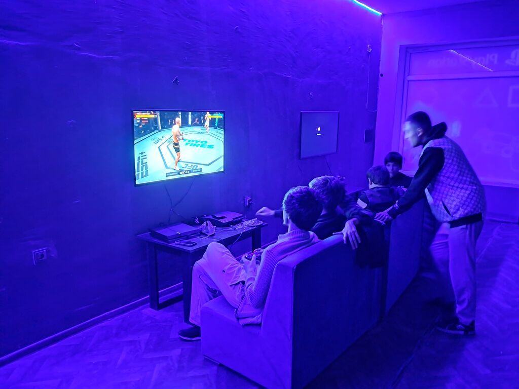 4 ed ps 3 1 ed ps 4 televizor 4 ed bar divan 5 ed jurnalni 5 ed — Digər, Şirvan (2)
