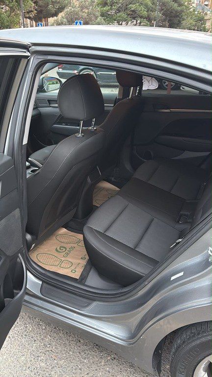Hyundai Elantra, 2.0 L, 2017 il, 161 000 km 77-VL-515 — Avtomobillər, Bakı (10)