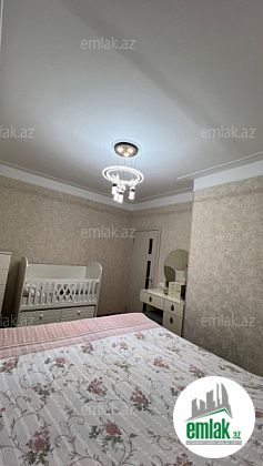 Satılır 2 otaqlı 70 m² köhnə tikili Ayna Sultanova heykəli — Mənzil (7)