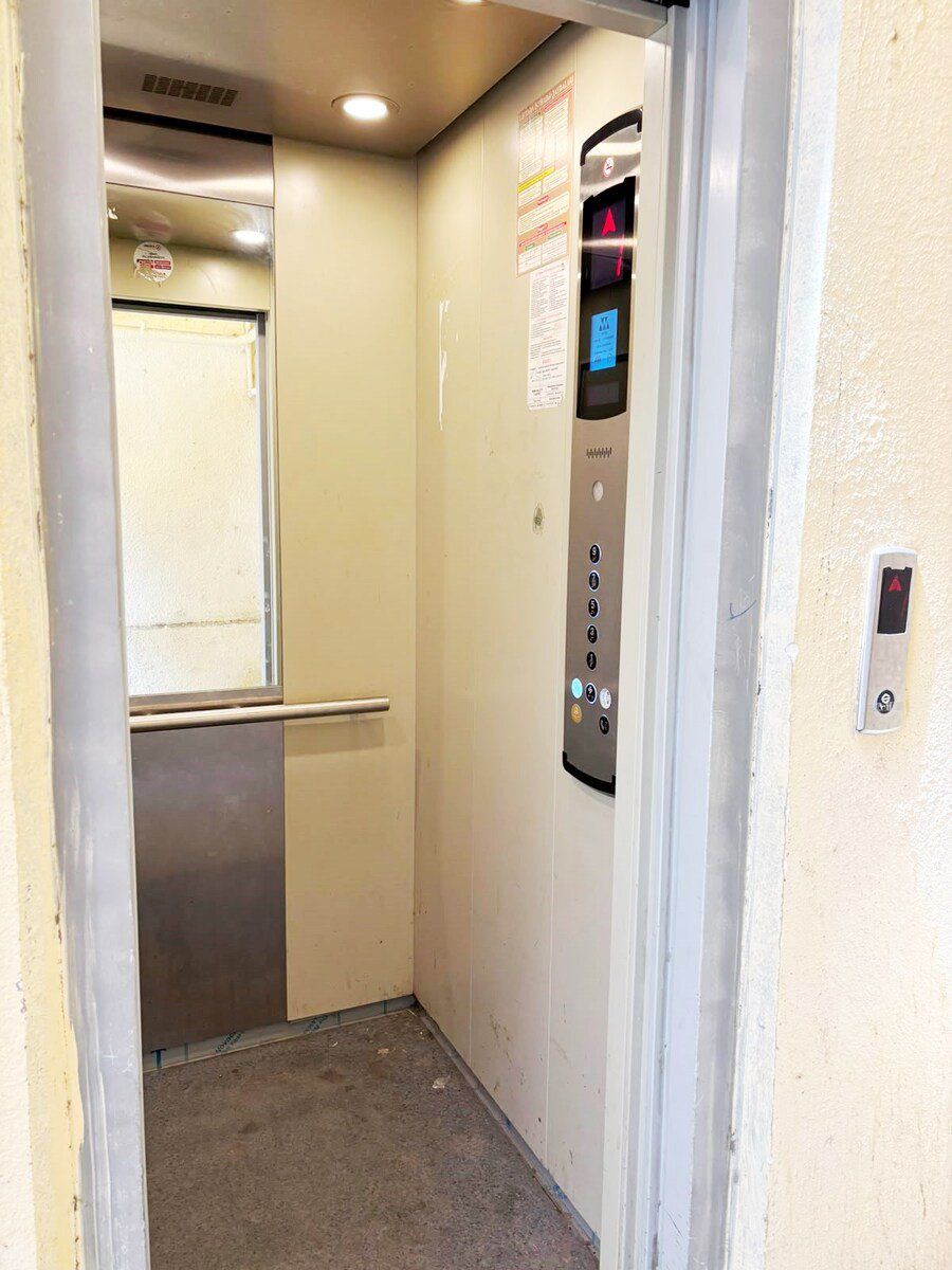 Satılır 2 otaqlı köhnə tikili 47 m² — Mənzil, Bakı (7)