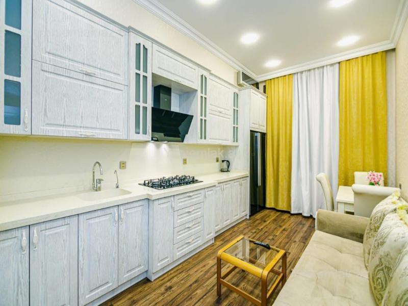 Günlük 2 otaqlı Bina evi menzil (Yeni tikili), 75 m², Səbail rayonu — Mənzil, Bakı (2)