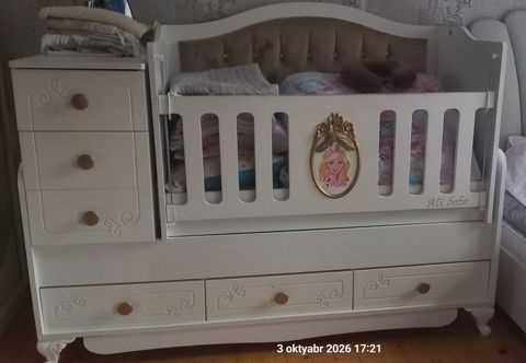 Oğlan və qız üçün, İşlənmiş, Dördbucaq, Beşik, Dəst ilə, Matras ilə, Yellənmə mexanizmsiz — Saray