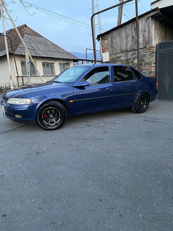 Opel Vectra, 1.6 L, 1996 il, 358 000 km 50-DJ-630 — Avtomobillər, Qax (8)