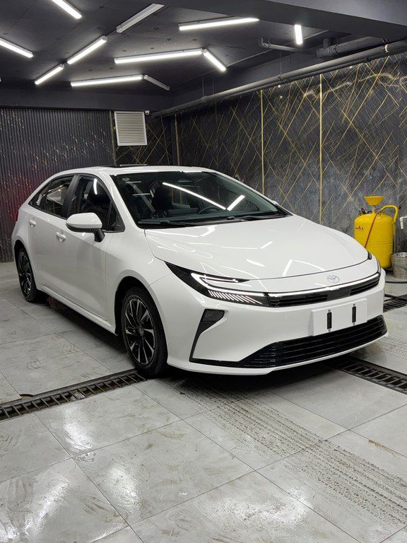 Toyota Corolla, 1.8 L, 0.85 kWh, 2026 il, yeni — Avtomobillər, Bakı