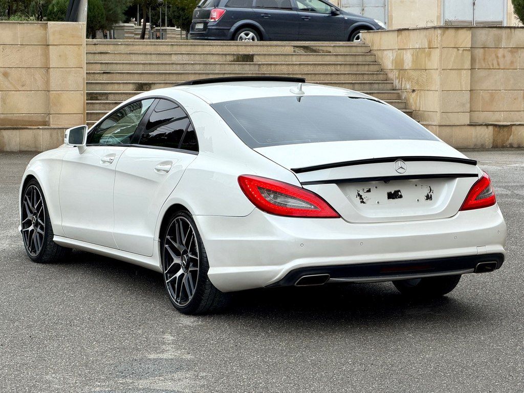 Mercedes CLS 350, 3.5 L, 2013 il, 299 000 km — Avtomobillər, Gəncə (9)