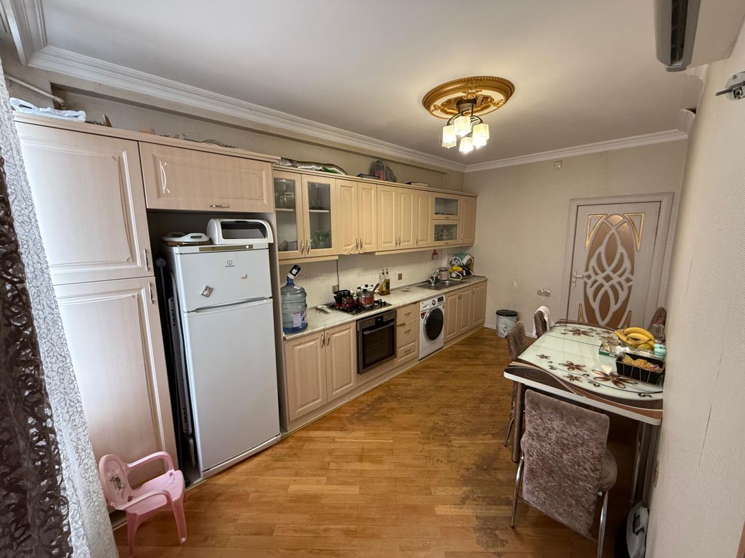 Satış: 4 otaqlı Yeni tikili, 135 m², Yasamal rayonu — Mənzil, Bakı (5)