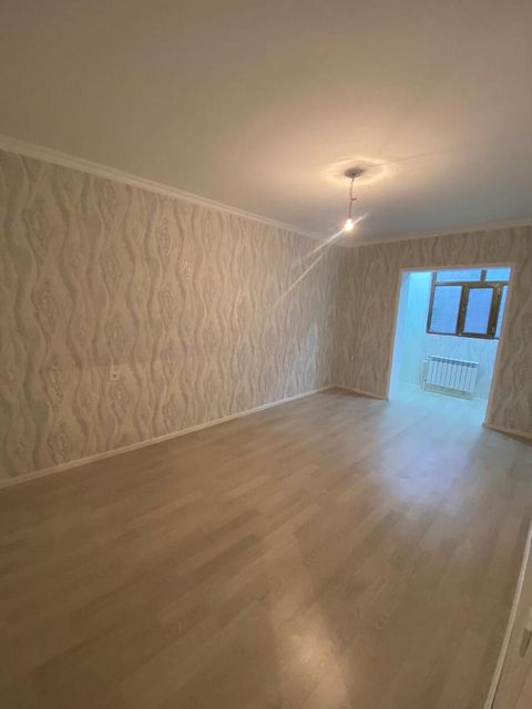 Satılır 3 otaqlı köhnə tikili 85 m² — Bakı