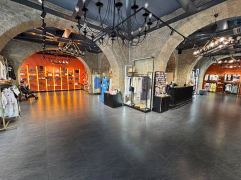 İcarəyə verilir obyekt 600 m² — Bakı