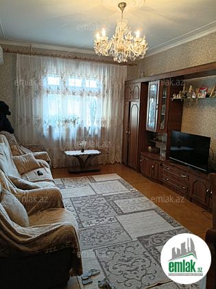 Satılır 5 otaqlı 130 m² köhnə tikili Y.Günəşli