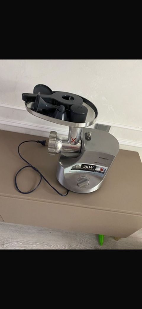 Elektrik ətçəkən maşın – Kenwood PRO 1600 (2 kW MAX Power) — Bakı
