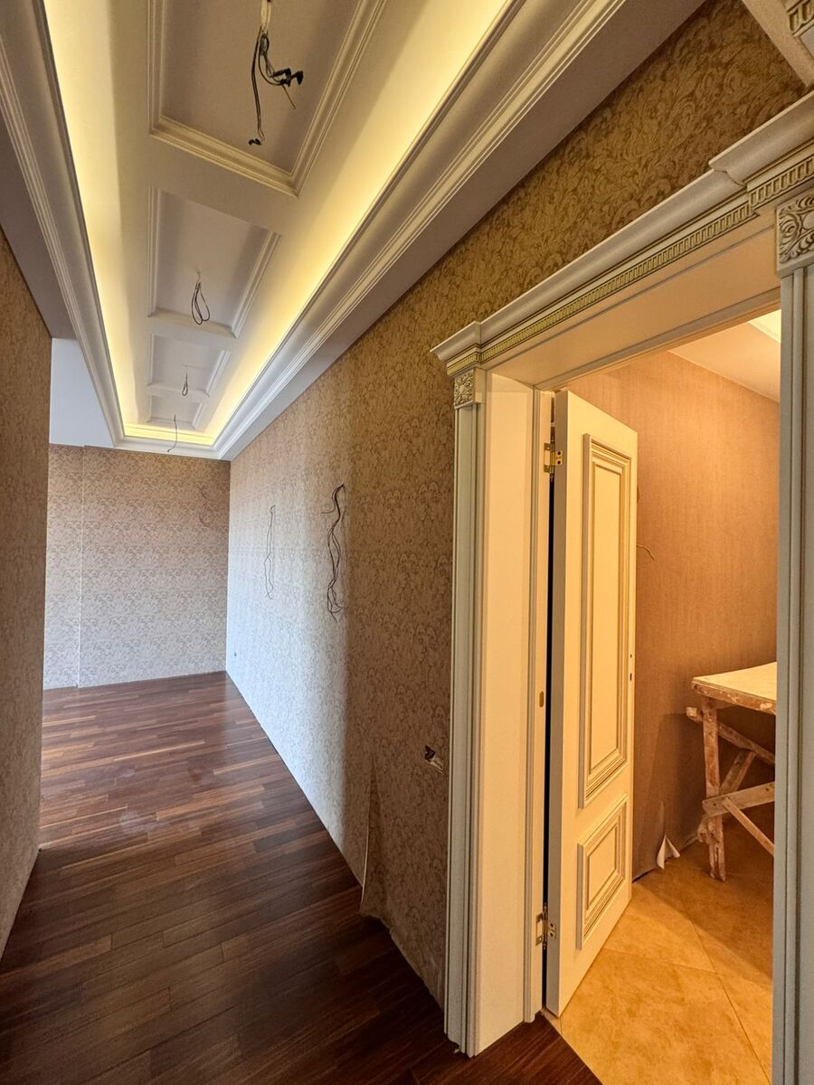 Satılır 4 otaqlı yeni tikili 200 m² — Mənzil, Bakı (9)