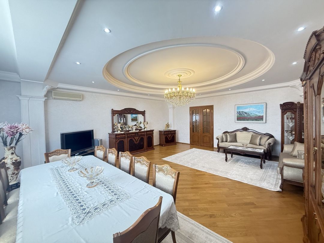 Satılır 4 otaqlı yeni tikili 220 m² — Mənzil, Bakı (3)