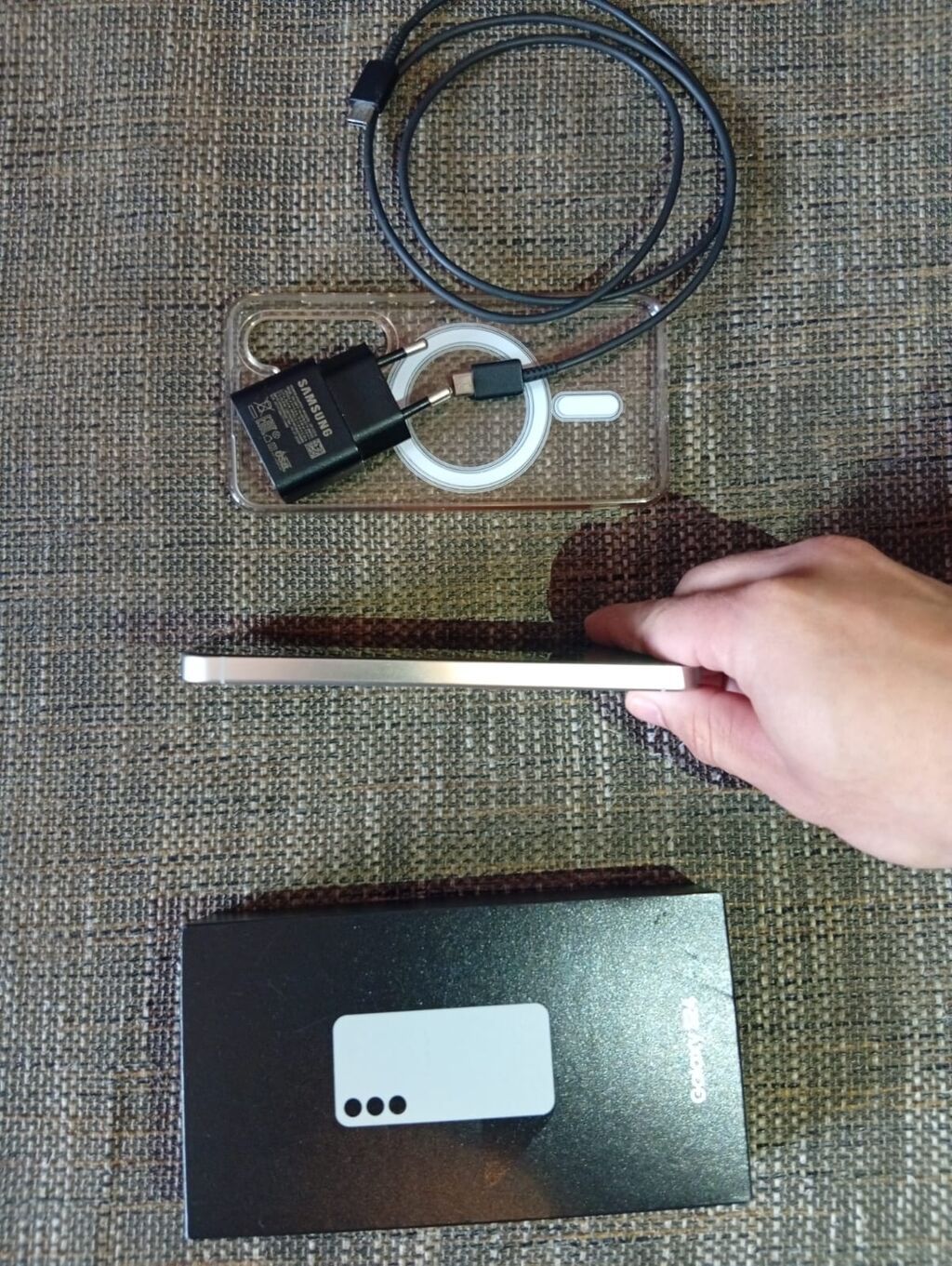 Samsung Galaxy S24, 128 GB, rəng - Ağ, Barmaq izi — Samsung, Bakı (5)