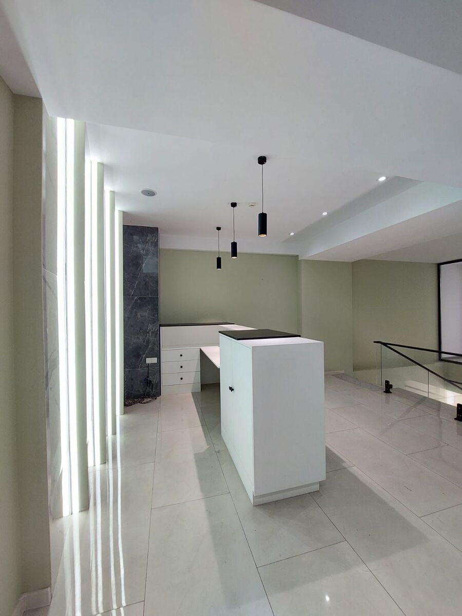 Satılır obyekt 350 m² — Əmlak, Bakı (7)